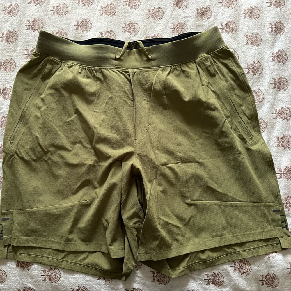Men's Olive Green Shorts